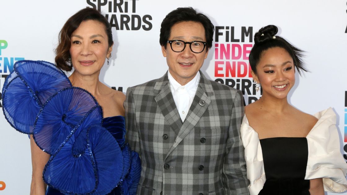 LOS ANGELES - MAR 4: Michelle Yeoh, Ke Huy Quan, Stephanie Hsu at the 2023 Film Independent Spirit Awards at the Tent on the Beach on March 4, 2023 in Santa Monica, CA (Kathy Hutchins / Shutterstock)